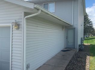 4827 Fairfax St #2, Eau Claire, WI 54701