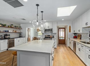 48 S Sahuaro Dr, Gilbert, AZ 85233
