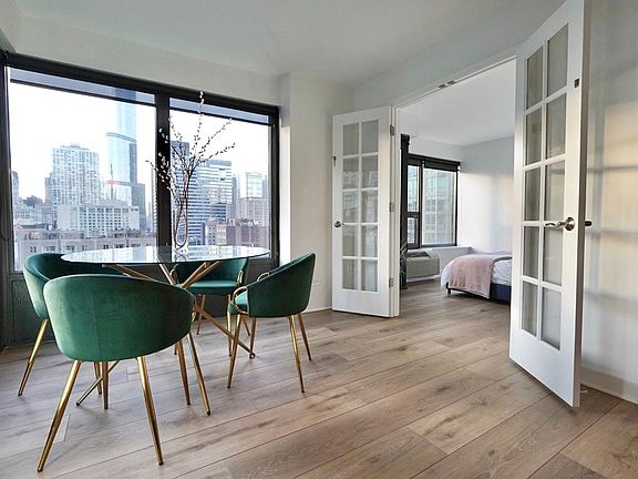 2nd image of 30 E Huron St APT 1602