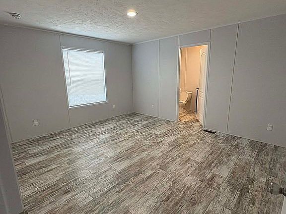 5th image of 1669 Meadow Ln #22