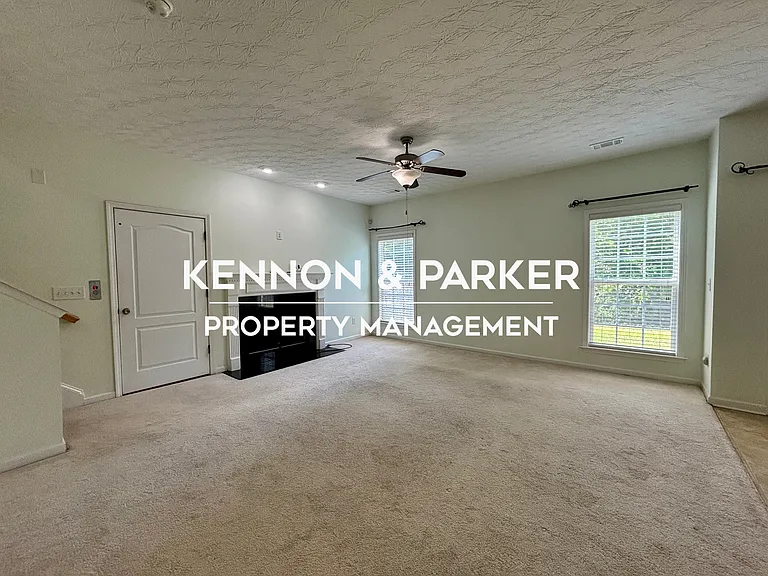 4613 English Ivy Dr — Photo 12