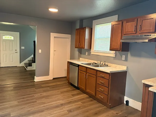 627 Webb Rd NE — Photo 5