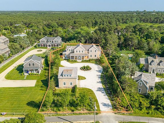 3rd image of 59 Polpis Rd