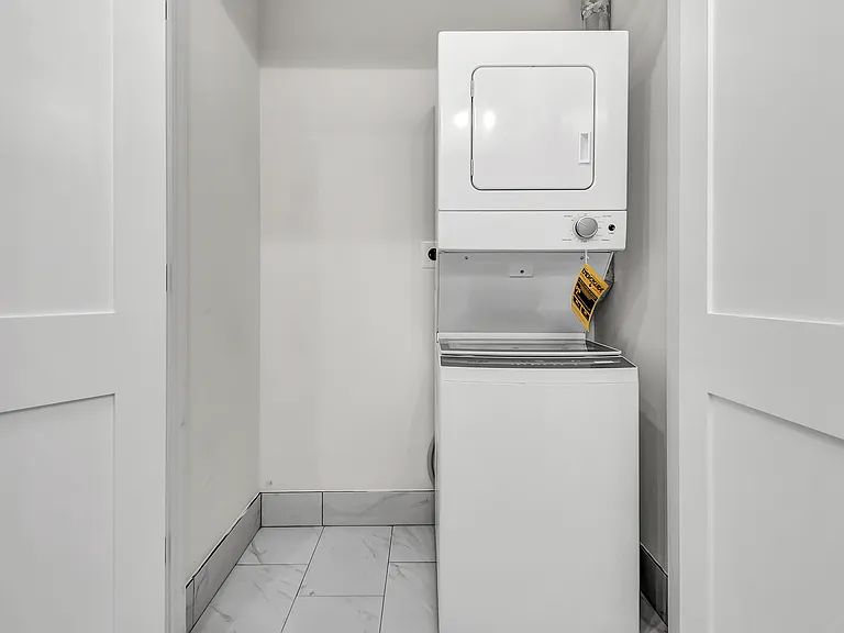 18-20 4th Ave #103 — Photo 18