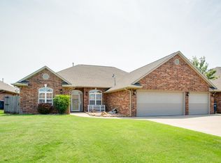 803 Caribou Cir, Enid, OK 73703