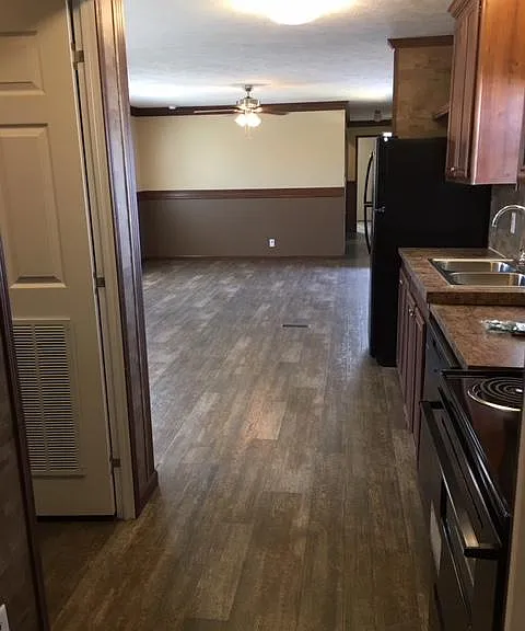 5595 Highway 90 E #123 — Photo 6