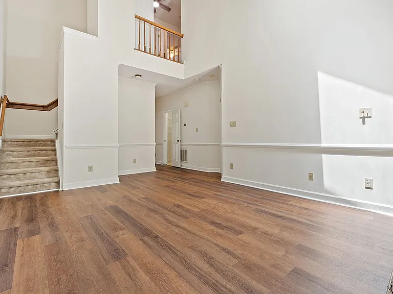 4125 Settlement Dr — Photo 3
