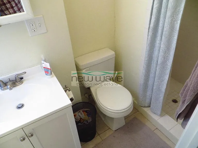 24 Joy St #2 — Photo 6
