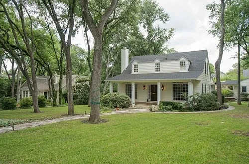 2203 Griswold Ln Photo 1