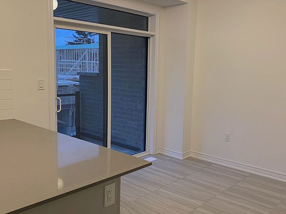 3rd image of 16 Dockside Way