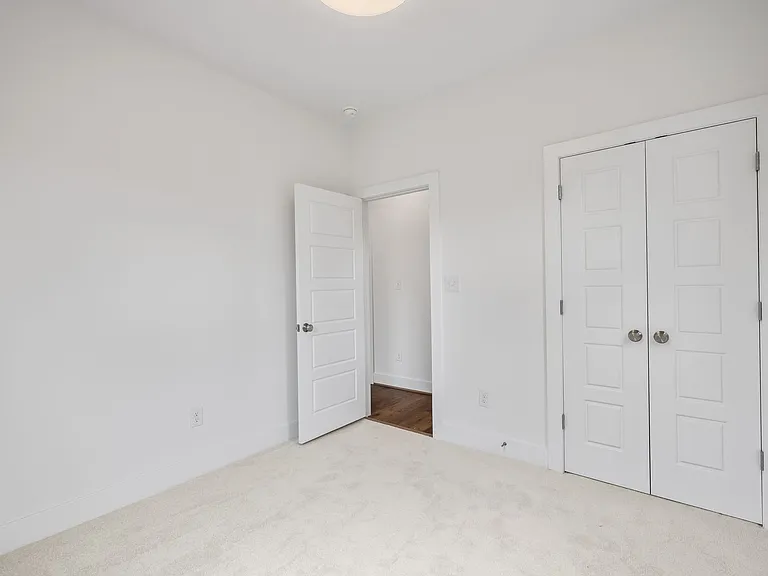 504 1/2 Cheatwood Ave — Photo 24
