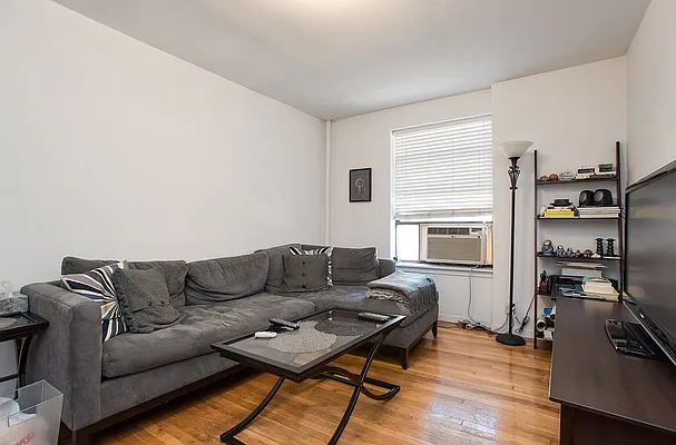 Rented by Emor Management Inc. | media 43