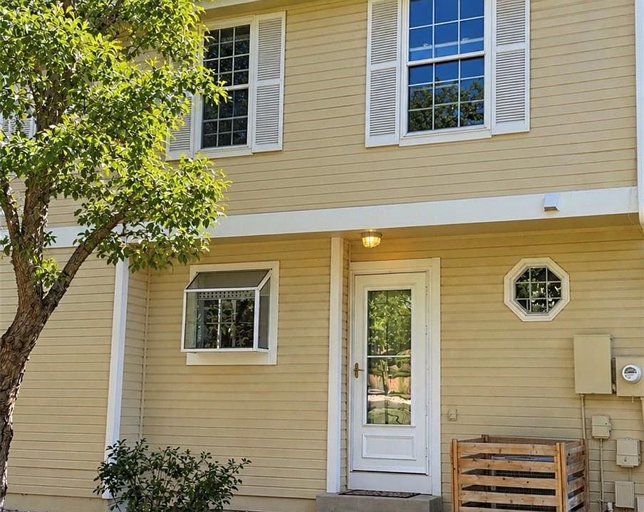 1st image of 4049 S Richfield Way