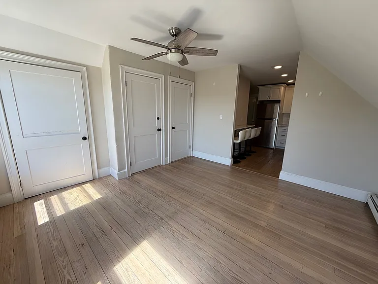 180 Dana Ave #3 — Photo 4