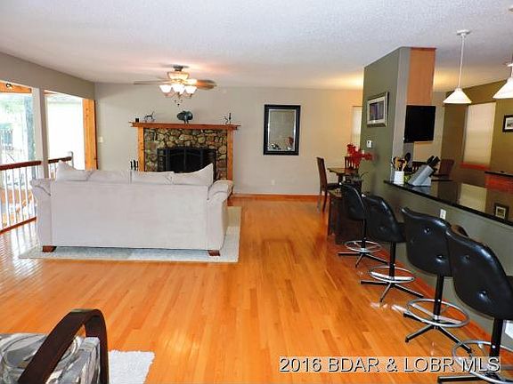 5th image of 304 Dennison Dr