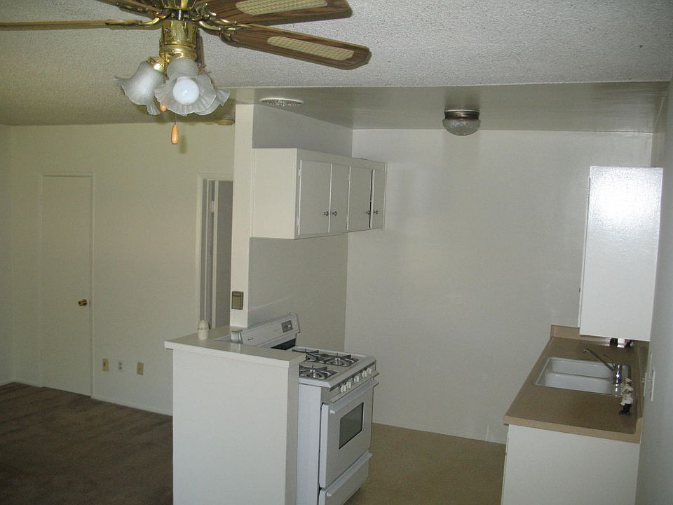 1st image of 2200 E Westport Dr APT 2