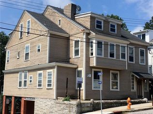 26 Broad St, New London, CT 06320
