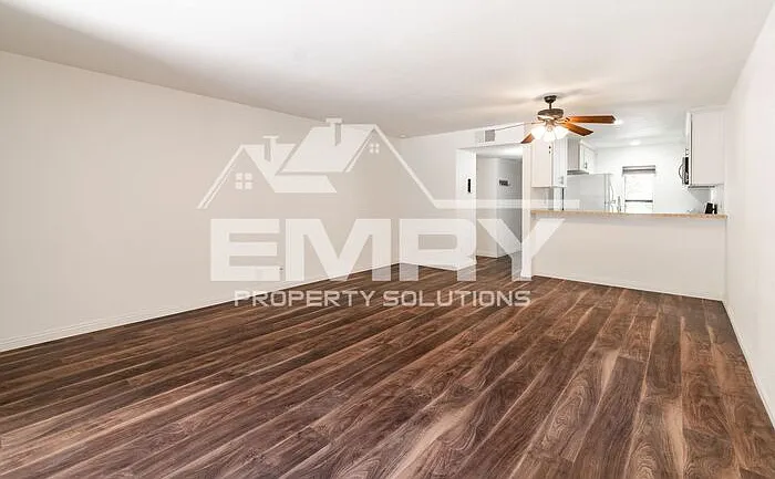 1 bed, 1.0 bath, 661 sqft, $2,300 — Photo 2