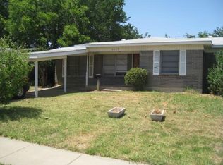 2613 Anderson St, Irving, TX 75062