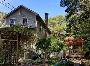 543 Lehman Outlet Rd, Dallas, PA 18612