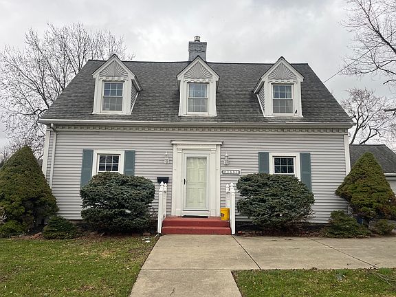 4th image of 3881 Bailey Ave