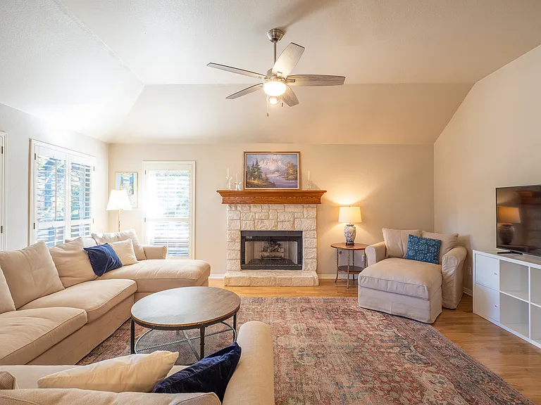 17200 Poncho Springs Ln — Photo 24