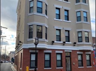 18 5th St #18, Chelsea, MA 02150