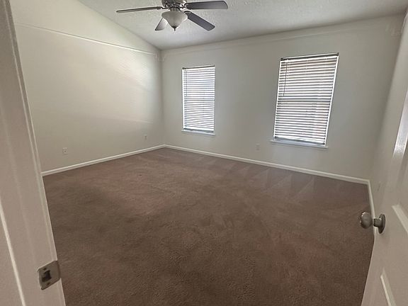 5th image of 8796 Chambore Dr