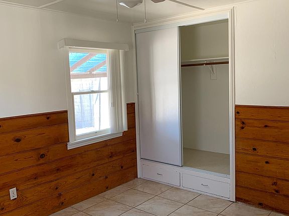 4th image of 5985 Mariposa Ave
