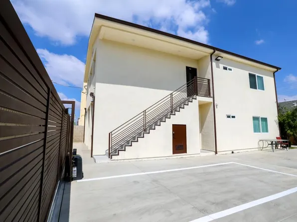 12610 Vanowen St, North Hollywood, CA 91605