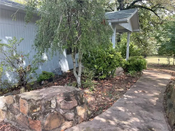350 Round Mountain Rd, London, AR 72847