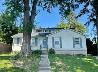 22 Upper Ferry Rd, Ewing, NJ 08628