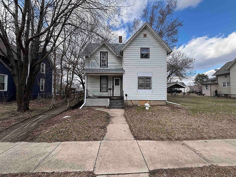 2nd image of 1438 8th Ave