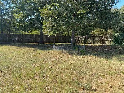 510 Brentwood Dr — Photo 12