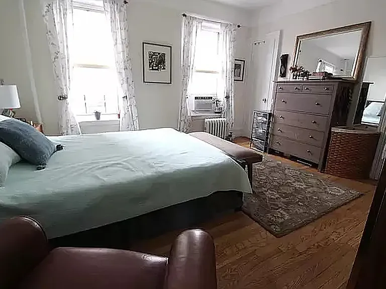 508 W 112th St #7A — Photo 6