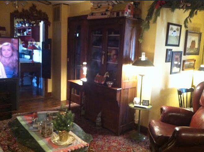 2nd image of 3339 S Pearl Ave