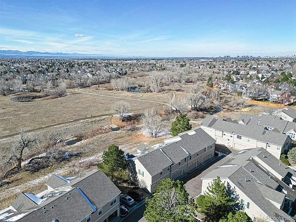 4th image of 9453 Crossland Way