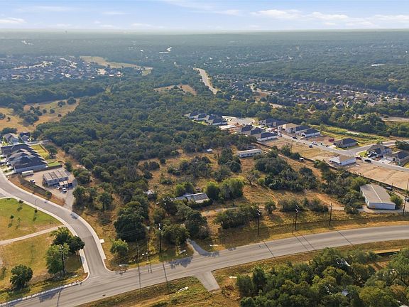 3rd image of 540 County Road 245