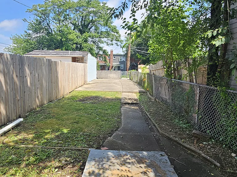 2536 Mosher St — Photo 21