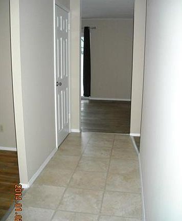 3rd image of 2338 La Cuesta Dr