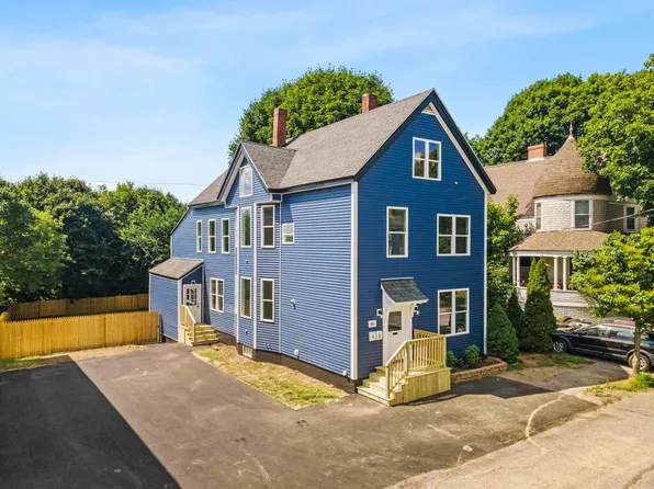 40 Cottage Street, Lewiston, ME 04240