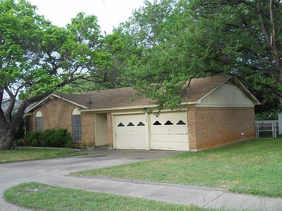 2nd image of 1109 Atlanta Dr