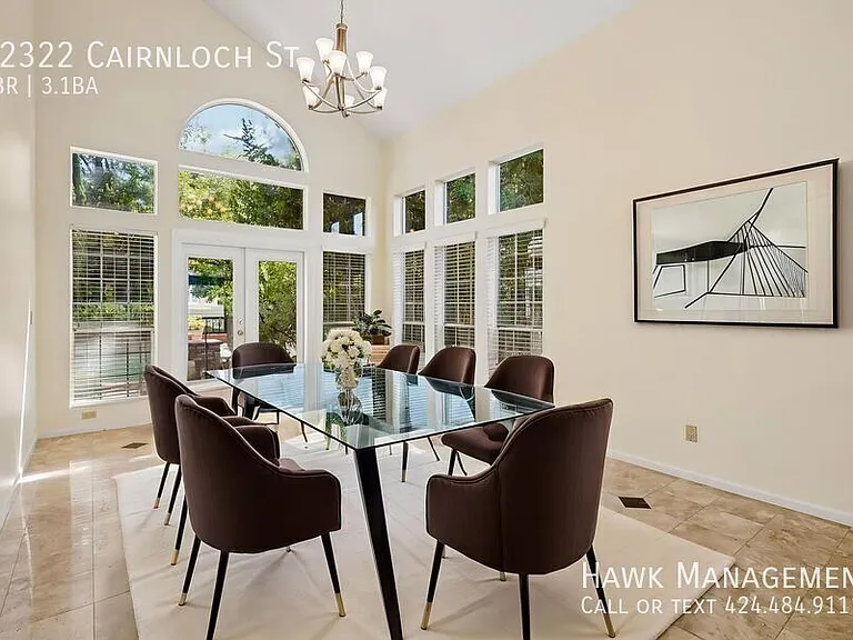 22322 Cairnloch St — Photo 13