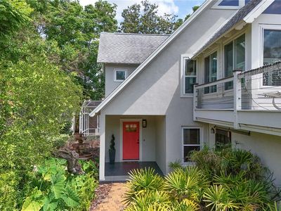 421 W 10th Ave, Mount Dora, FL, 32757
