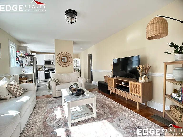58 Hunnewell Ave #1 — Photo 6