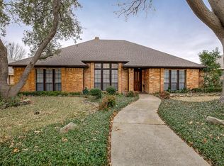1805 Westminister Dr, Rowlett, TX 75088