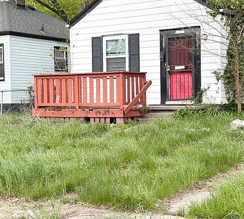 2nd image of 12906 Faust Ave