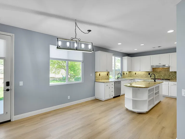 29138 Harmony Way — Photo 16