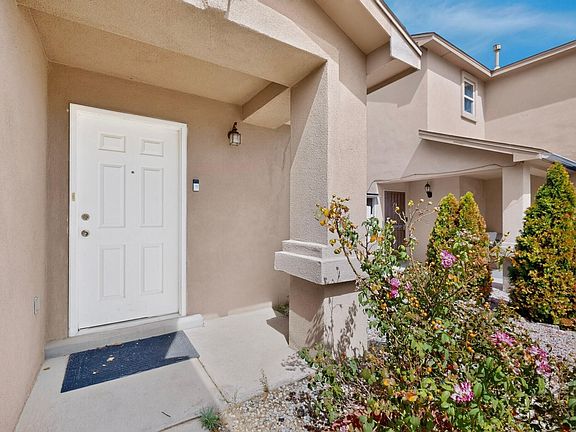 5th image of 8419 Casa Amarilla Rd NW