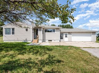 1749 S Huron Rd, Kawkawlin, MI 48631